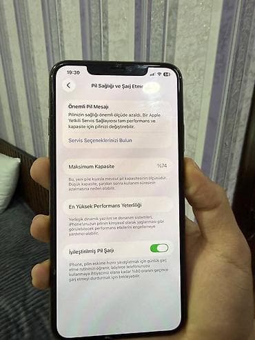 iphone 5s kabrolar: IPhone 11 Pro Max, 64 GB, Qızılı, Face ID — 3