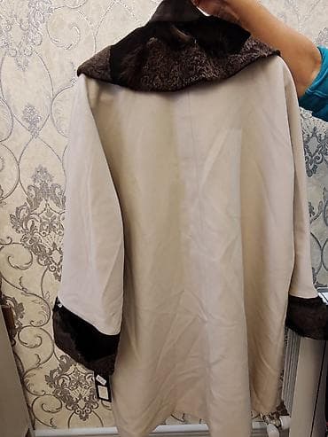 Личные вещи: Пальто, цвет - Бежевый — 1