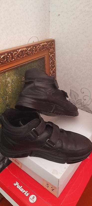 ray ban eynək: Eskarpini bot – kişi üçün orta boğaz, qara rəng. məktəbli oğlumundur — 4