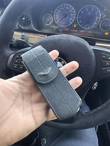 Elektronika: Vertu Signature Touch — 3