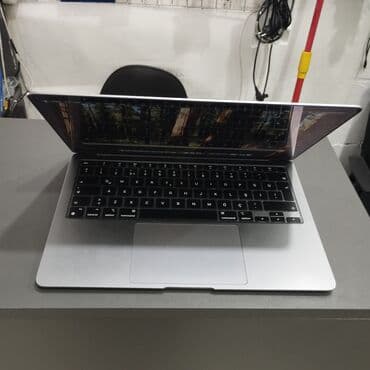 macbook qiymeti: Б/у Apple MacBook, 13.3 ", Apple M1, 256 ГБ, Платная доставка, Доставка в районы, Самовывоз — 6