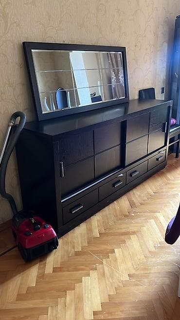 Yeni, Güzgülü, Türkiyə