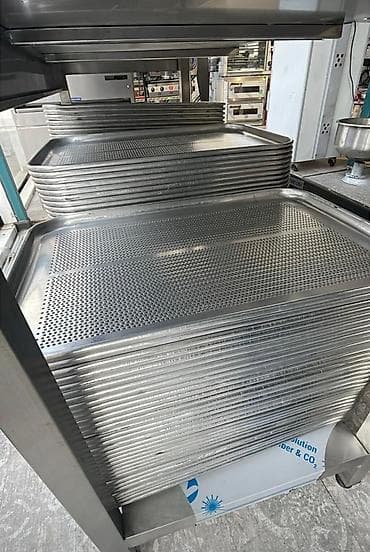 alminium list: Tepsi Padnus List Türkiyə istehsalı Aluminium 40x60 sm : 18 — 4