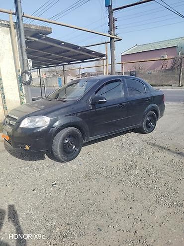 vurulmuş maşınların satışı: Zaz vida chevrolet aveo ilə eyni kuza amma ili təzə udarsız maşındır — 2