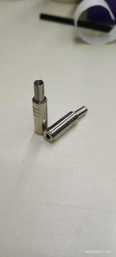 Aux yuva Rast musiqi alətləri mağazası. Əhmədli, İnşaatçılar və