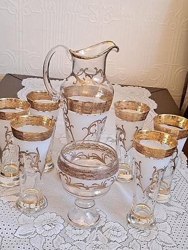 luminark qablar: Qrafin, cerez qabi ve 6 bakal temiz ve seliqeli islenib cat qirig — 2