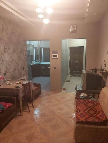 100 kv. m, 4 otaqlı, Kombi, Qaz