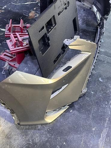 Salon: Ön, Lexus RX350 — 5