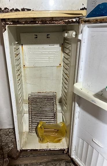 xarab xaladenik: 2 qapılı Nord Soyuducu Satılır, rəng - Ağ — 3