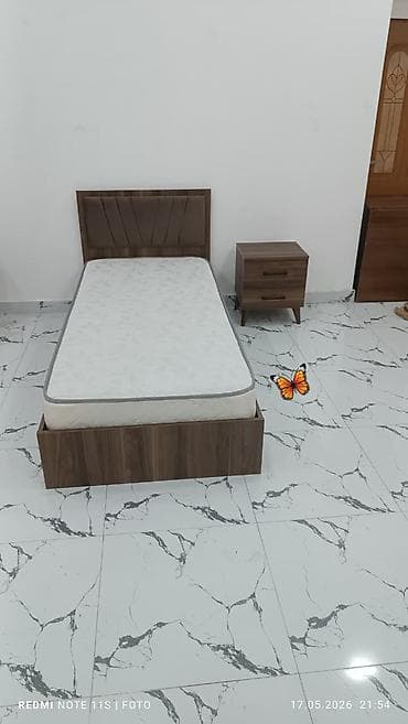 ortopedik dosek: Tək nəfərlik çarpayı,tumba daxil 150₼.Ortopetik matrasla birgə — 1
