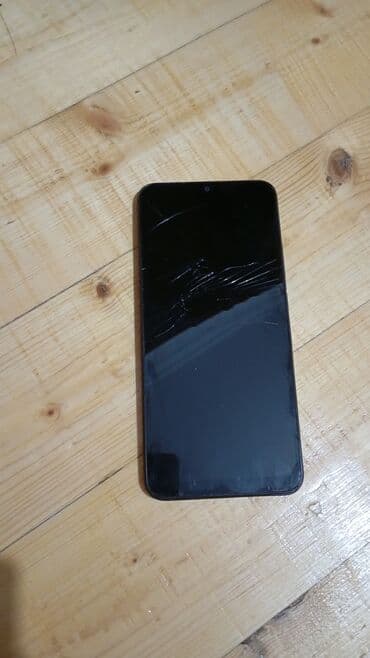 samsung a20s irsad: Realme C30, rəng - Boz, Qırıq — 1