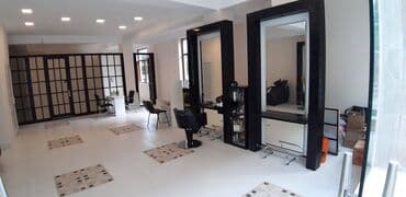 gozəllik salonu: Xətai rayonu, Əhmədli metrosu, Bakı kinoteatrın yaxınlığında, 8 — 3