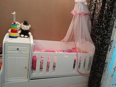 matras sumqayit: Qız üçün, Dördbucaq, Beşik, Dəstsiz, Matras ilə, Yellənmə mexanizmsiz — 1