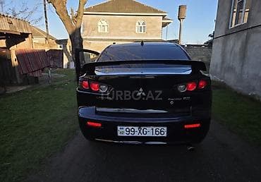 07 masın: Mitsubishi Lancer: 2 l | 2008 il 281000 km Sedan — 9