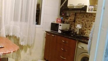 şəhər bağları mənzil satılır: Bakı, 3 otaqlı, Köhnə tikili, m. Neftçilər, 80 kv. m — 7