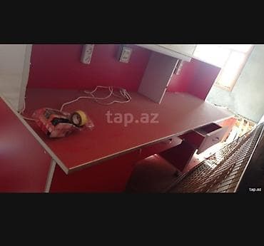 samovar satiram: Salam Usta Stolu satılır . 190 manata . böyükdür . El boyda yanıq izi — 2