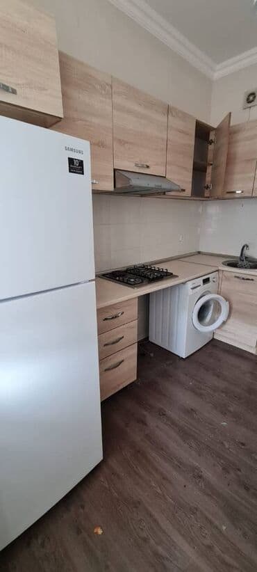 сдается квартира в баку: Yasamalda midada 9 mertebeli binanın 6-ci mərtəbəsində yerləşən ümumi — 6