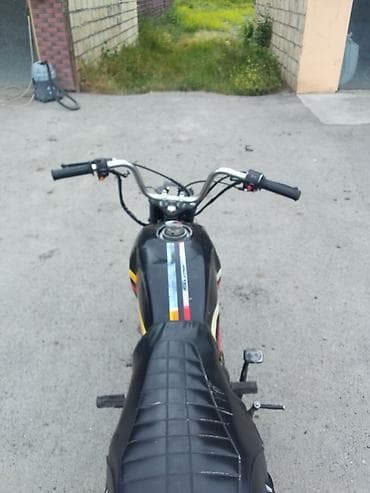 mercedes benz 208 d: Moped/motorsiklet – şəhər içi və qısa məsafələr üçün yüngül və — 1