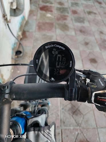 yeseved: Elektrik velosipedi – hibrid dağ/şəhər tipli Xüsusiyyətlər: - — 2