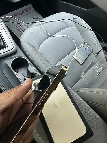 iphon 6 plus: IPhone 13 Pro Max, Qızılı, Qırıq — 1