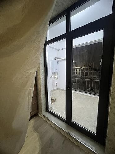 kiray' evl'r: Salam. Mənzil yeni tikili binanın yeni təmirli tam idealdır. 1-ci — 8