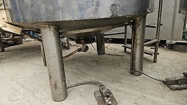 Hazır biznes: Paslanmayan poladdan sənaye məhlullarinin saxlanilmasi ucun — 4