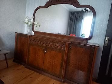 Çox zövqlü və ağır klassik üslubda hazırlanmış iri ölçülü