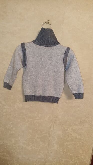 uşaqlar üçün hədiyyələr: Uşaq qışlıq koftalar.Biri yeni,digərləri bir dəfə geyinilib yeni — 17