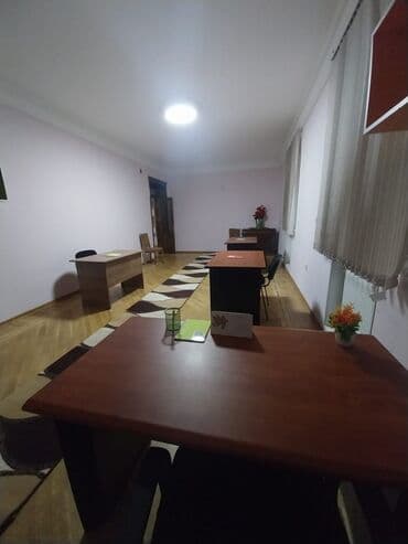 аренда нежилого помещения под офис: Ofis üçün hazır iş otaqları Xüsusiyyətlər: - Geniş və işıqlı — 5