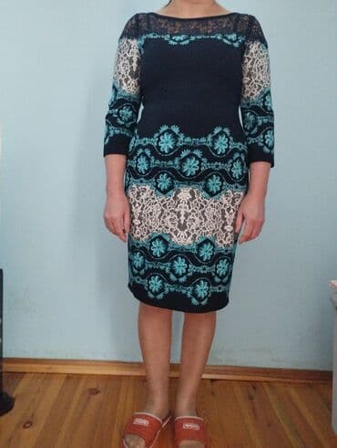 узбекское платье со штанами: Türkiyənindir. yaxşı vəziyyətdədir 42-44 razmerə gedər.30 manata — 4