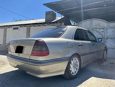 vaz lada oka: Mercedes-Benz C-Class: 2.3 l | 1999 il Sedan — 3