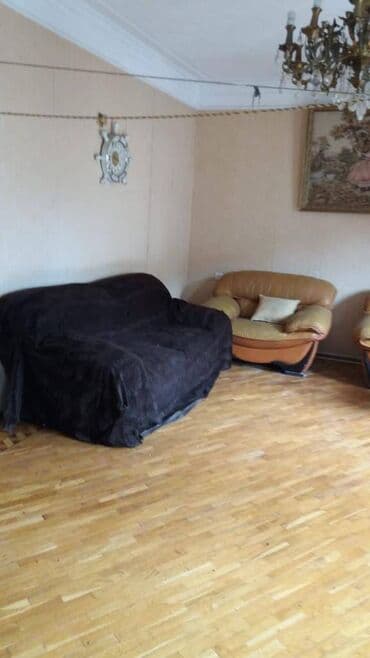 ist petrol tbilisi prospekti: Səbail rayonunda (Sahil metrosu) inşa edilmiş 5 mərtəbəli köhnə — 5