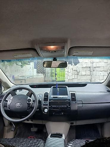 lovol 504 b: Toyota Prius: 1.5 l | Hetçbek — 4