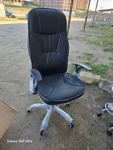 stul ortukləri: Yeni, Təkərli, Qolları tənzimlənir, Süni dəri — 1