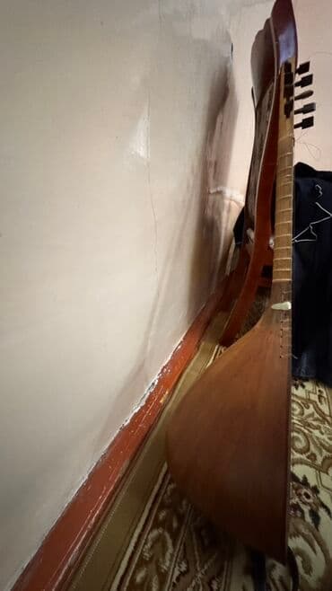 ucuz sıntezatorlar: 🔹 Ana sazdır – səsi çox aydın və təmiz çıxır. 🔹 5 ildir məndədir, son — 9