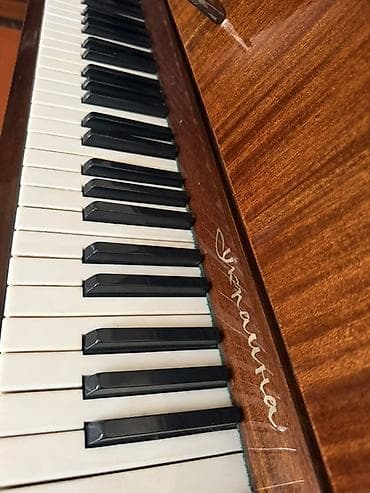 Piano, Akustik — 2