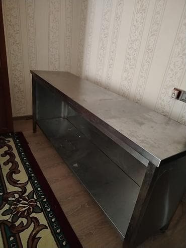 Paslanmayan poladdan iş masası (sənaye tipli) - Material: AISI tipli — 7