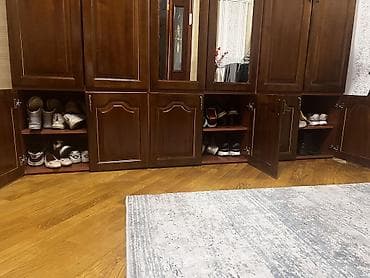 paltar isqafi: İşlənmiş, 6 qapı, Güzgülü, Qəhvəyi, Taxta, Açılan, Düz dolab — 6