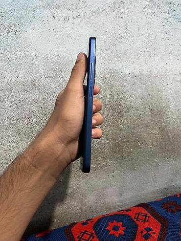 en ucuz msi: Redmi 256 GB, rəng - Mavi, Barmaq izi, İki sim kartlı, Face ID — 3