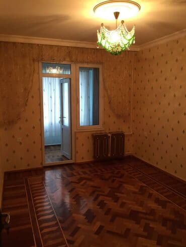 rabocide satilan evler: Bakı, 5 otaqlı, Köhnə tikili, m. Əhmədli, 100 kv. m — 3