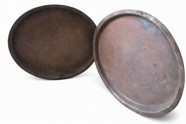 Mis qabdan düzəldilmiş 2 ədəd böyük mis sinilər Bürünc qədimi 100