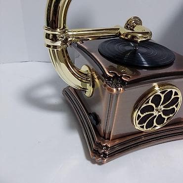 mini disk: Qramafon qutusunda.yeni.cardirilma var.flescart,usb yerı var.böyuk — 3