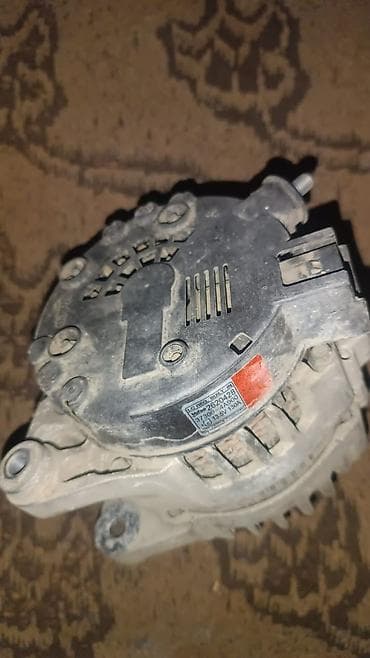 Avtomobil generatoru (alternator) - Marka/model kodu: Valeo 2620428 -