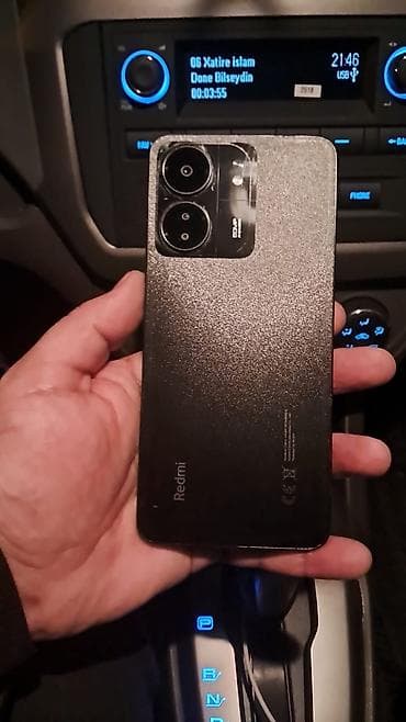 poko m5 pro: Xiaomi Redmi smartfon 13 c 8/256gb qutusu adapteri hərşeyi var qırığı — 2