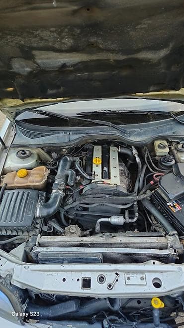 opel omega b: Opel Omega: 2.2 l | 2001 il 32756 km Sedan — 7