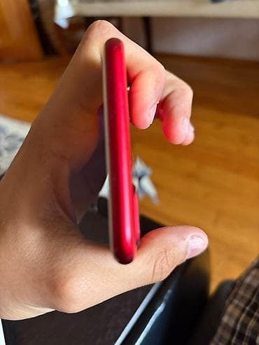 iphone 7 batareya: IPhone 7 Plus, 128 GB, Qırmızı, Barmaq izi — 1