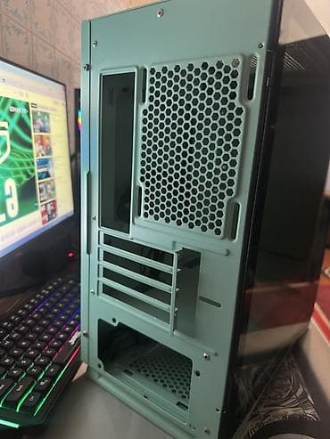 mini led: Cox az ve seliqeli istifade olunub Mint rəngdə ATX/Micro-ATX — 5