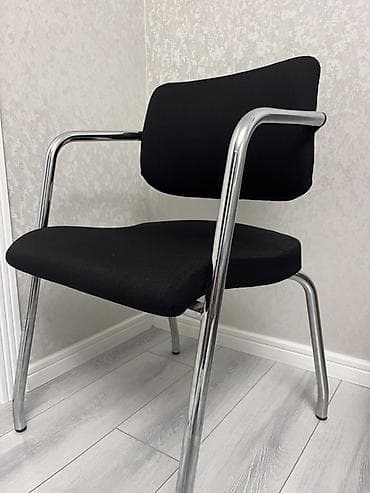 rattan stol: Ofis/kafe üçün universal stul Yenidən seçilmir. İstifadə — 1