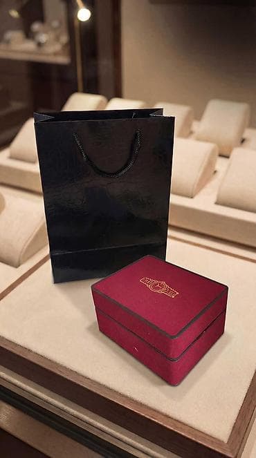 telfon saat: Qol saatı, Gucci, rəng - Qırmızı — 2