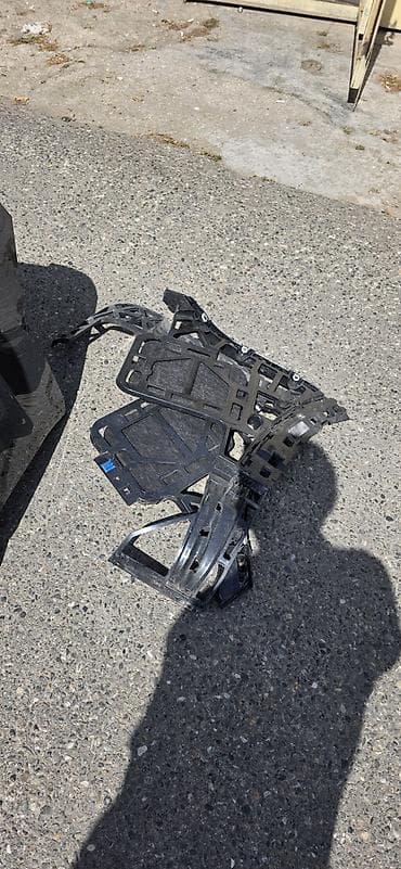 mercedes bufer: Məhsul: Mercedes-Benz CLS450 2020 ci il üçün ön və arxa bamper dəsti + — 5